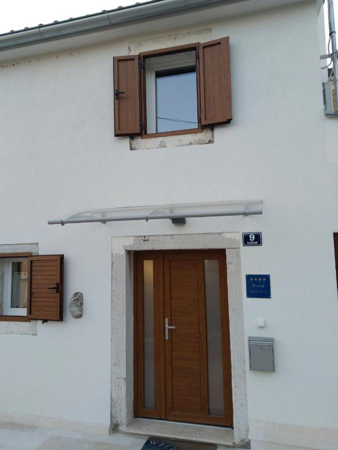 Apartman Catarina Vrsar Luaran gambar